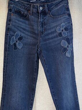 Old Navy, Medium Wash High Rise OG Straight Jean Floral Patches Jeans, Size 0